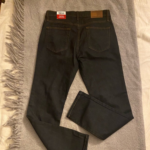 Tommy Hilfiger Jeans - Picture 2 of 7